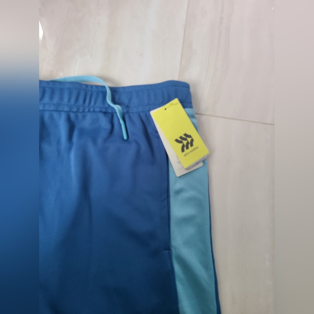 Mens All In Motion Mesh Short XL - Picture 3 of 4